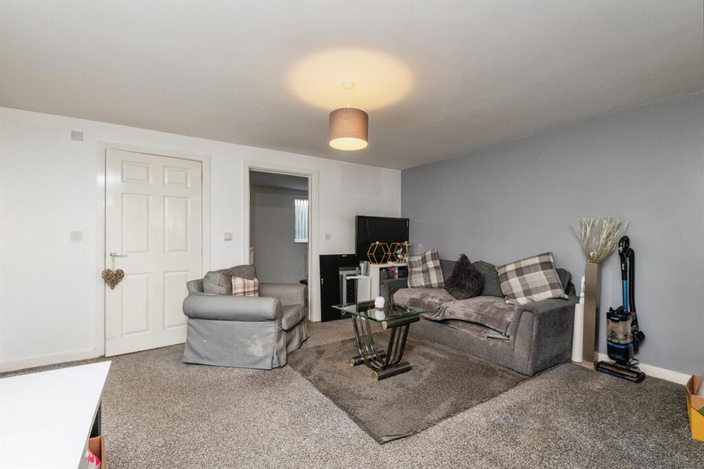 Wellington Court, Bradford photo 4