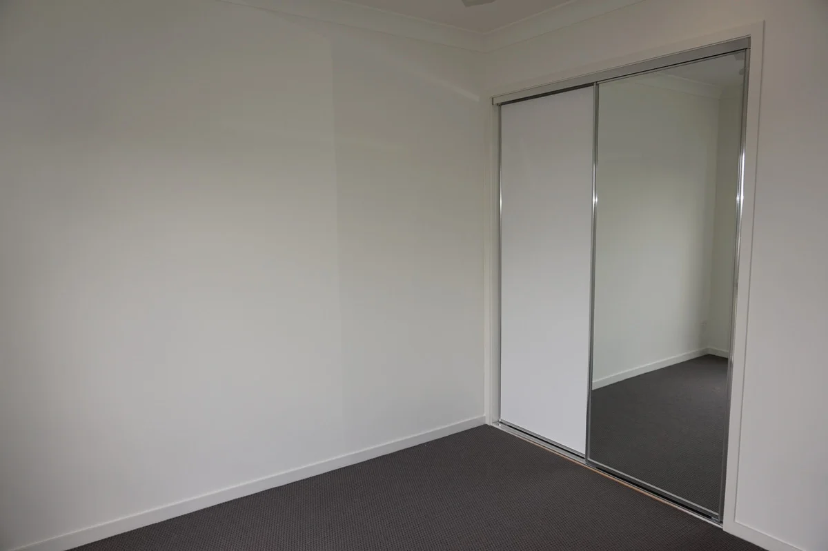 Additional image 11 of 464 Grande Avenue, Spring Mountain QLD 4300