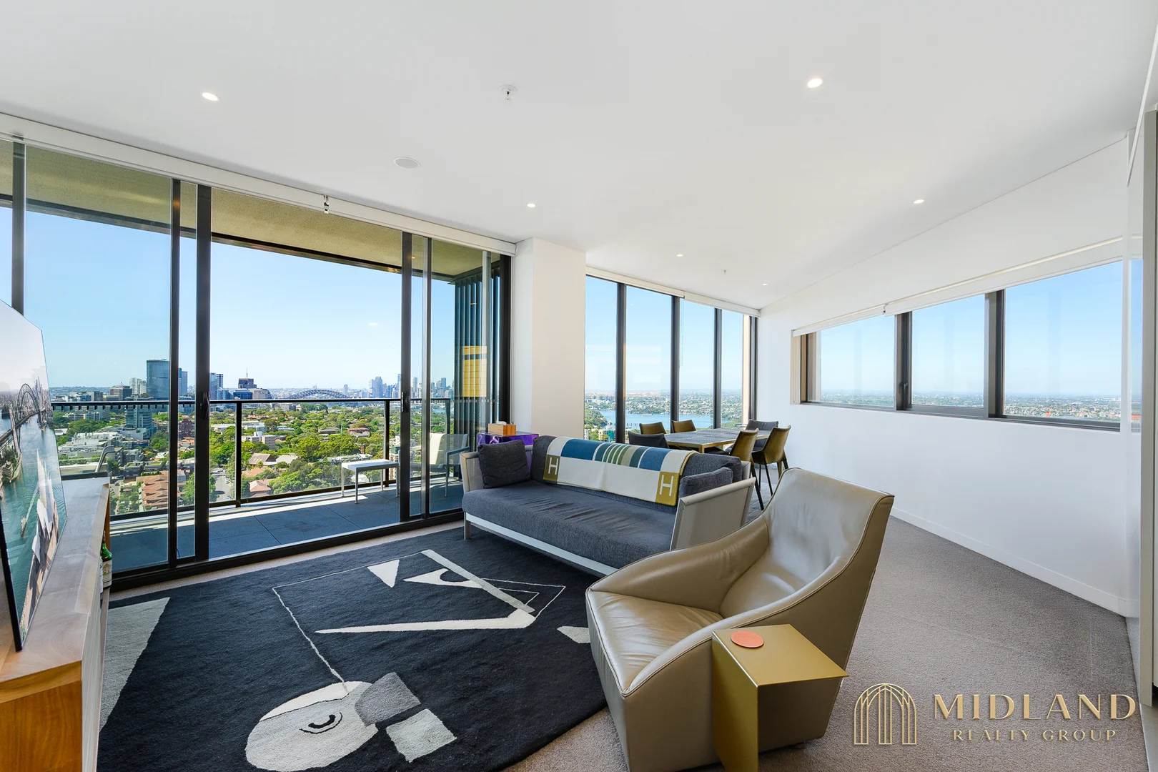 Additional image 2 of 2402/472 Pacific Highway, St Leonards NSW 2065