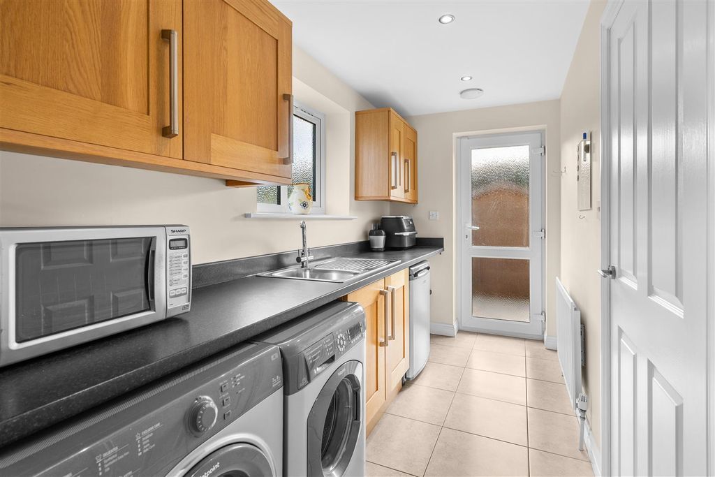 Additional image 9 of 4 bed detached house for saleThe Spinney, Hartlepool TS26