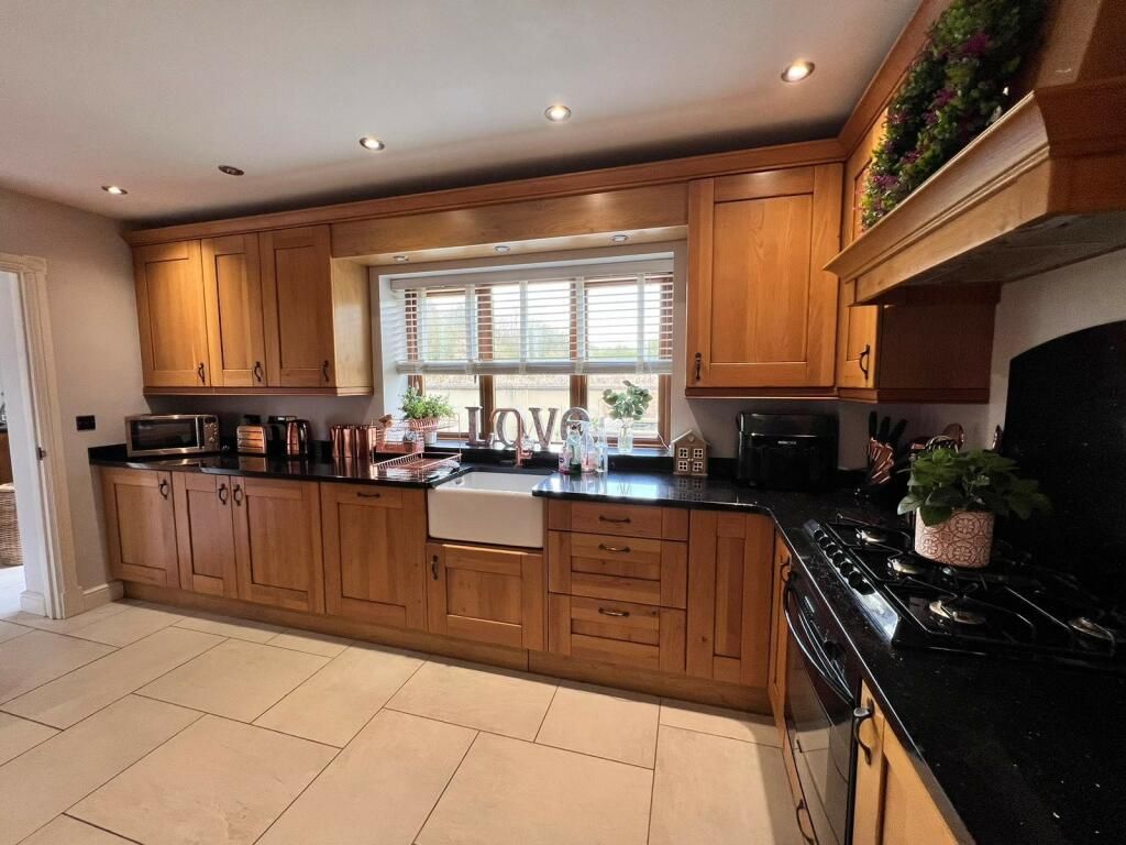 Additional image 11 of 4 bed detached house for saleMaes Marchog Isaf, Glynneath, Neath SA11