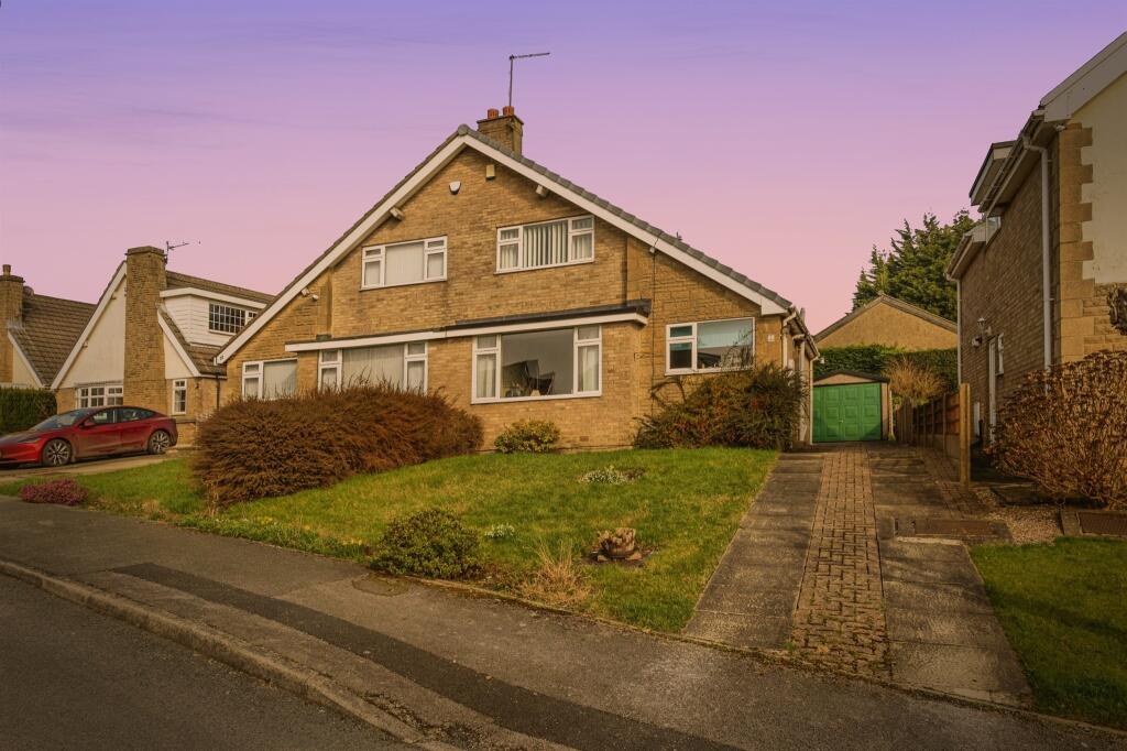 Brearcliffe Drive, Bradford