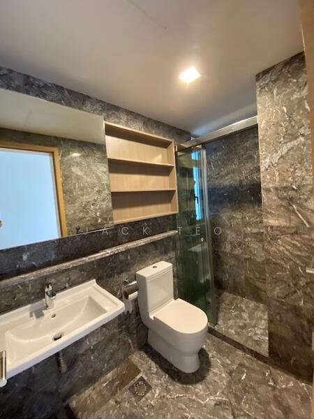 138 Cairnhill Road photo 4