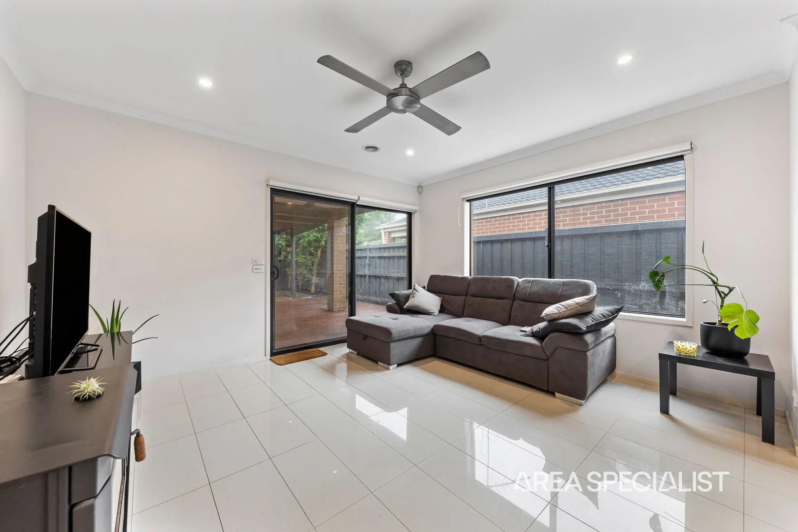 Additional image 8 of 44 Strettle Crescent, Cranbourne North VIC 3977