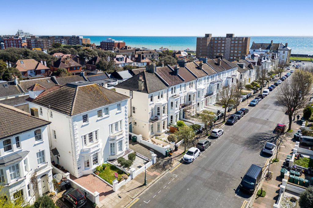 Additional image 2 of 4 bed semi-detached house for saleWestbourne Villas, Hove BN3