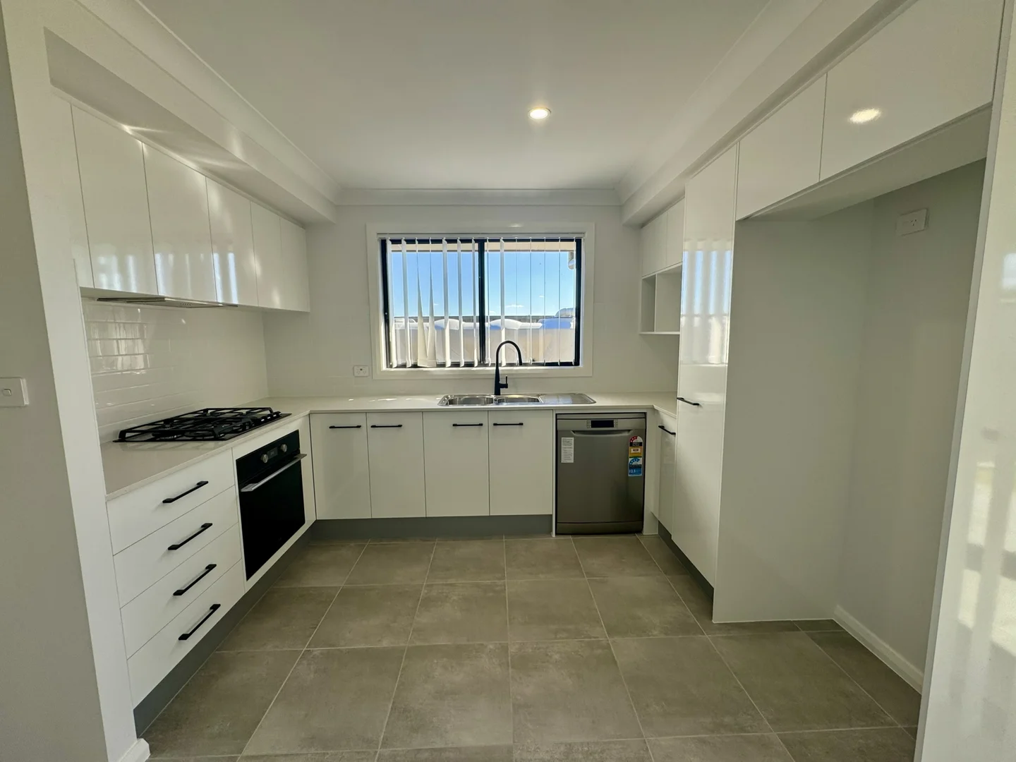 Additional image 2 of 92a Evesham Circuit, North Tamworth NSW 2340