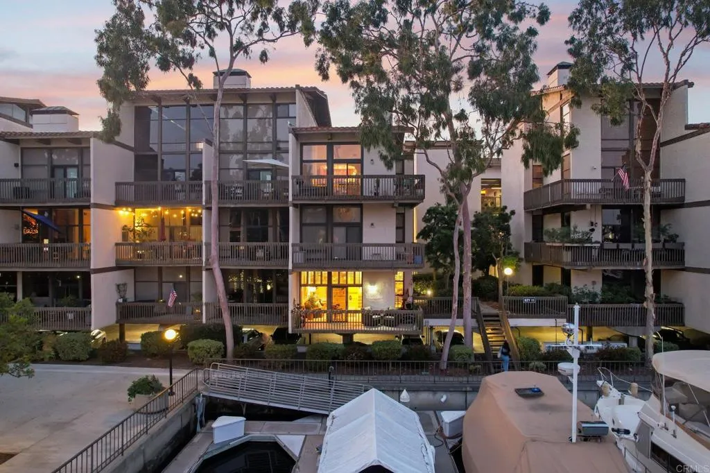 Additional image 74 of 7126 Marina Pacifica Drive N, Long Beach, CA 90803