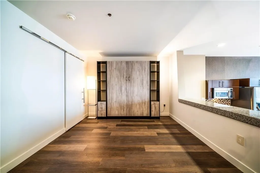 Additional image 15 of 1100 Wilshire Blvd Unit 2707, Los Angeles, CA 90017