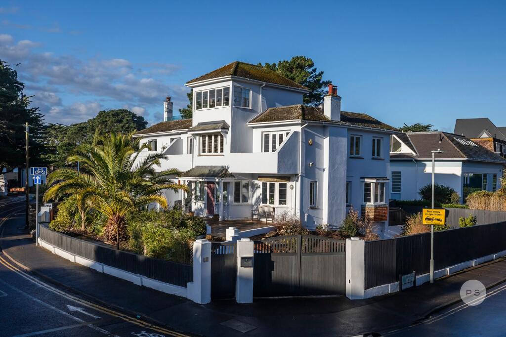 Banks Road, Sandbanks, Poole, BH13