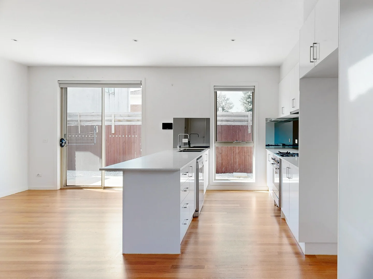 Additional image 5 of 3/7 Lloyd St, Strathmore VIC 3041