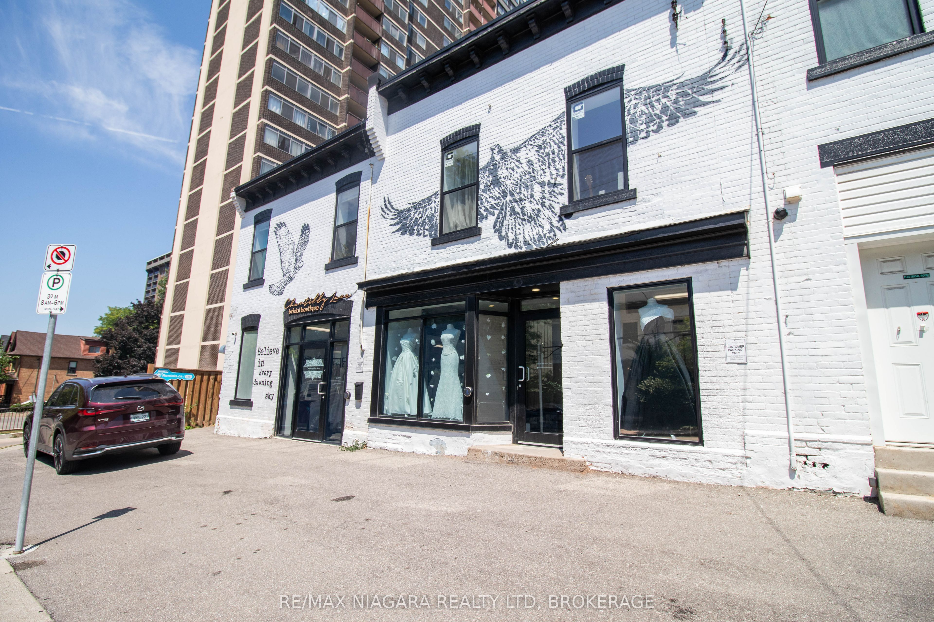 140 Caroline Street S, Hamilton, ON, L8P 3K8