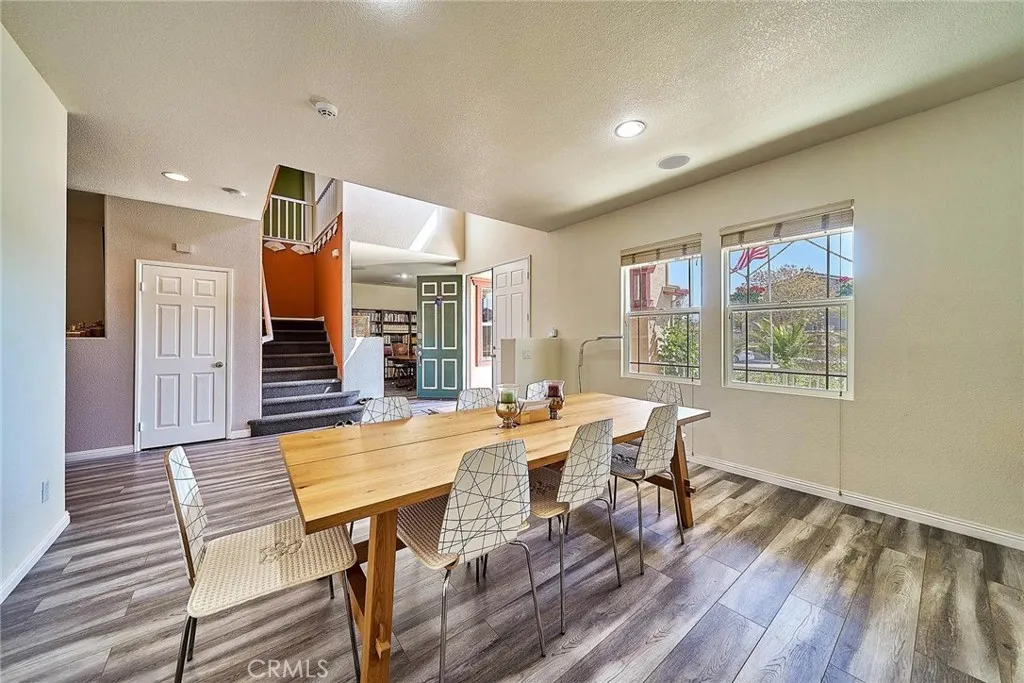 Additional image 4 of 43521 Blossom Dr, Lancaster, CA 93536