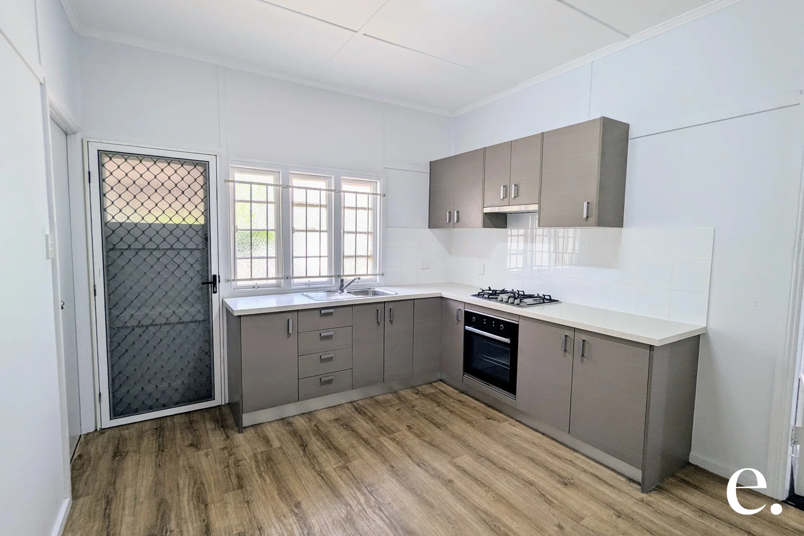 Additional image 3 of 30 Blanchard Street, Berserker QLD 4701
