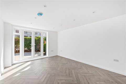 Weymouth Terrace, London E2