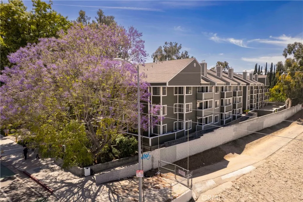 Additional image 27 of 6545 Reseda Boulevard Unit 8, Reseda, CA 91335