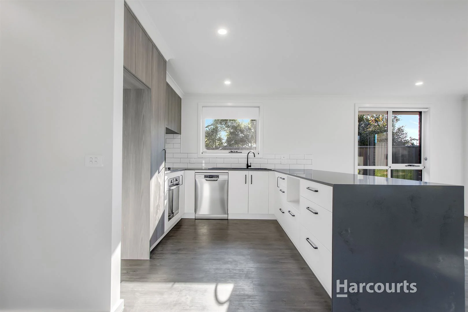 Additional image 3 of 4/40 Mission Hill Road, Penguin TAS 7316