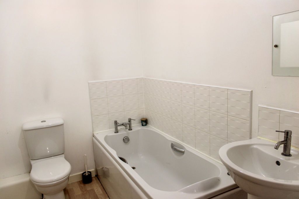 Additional image 9 of 2 bed flat for sale31 Old Brewery Lane, Alloa FK10