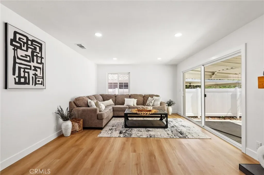 Additional image 6 of 220 Gwynwood Avenue, La Habra, CA 90631