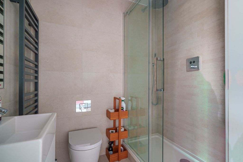 Additional image 20 of 3 bed flat for saleKingsway, Hove BN3