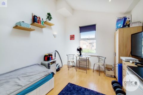 Yewfield Road, Willesden NW10, Studio to rent