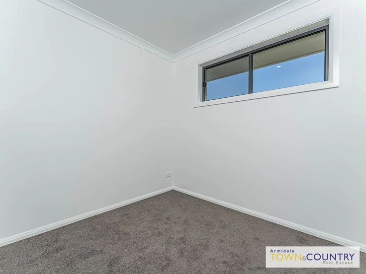 Additional image 7 of 2/17 Sunrise Crescent, Armidale NSW 2350