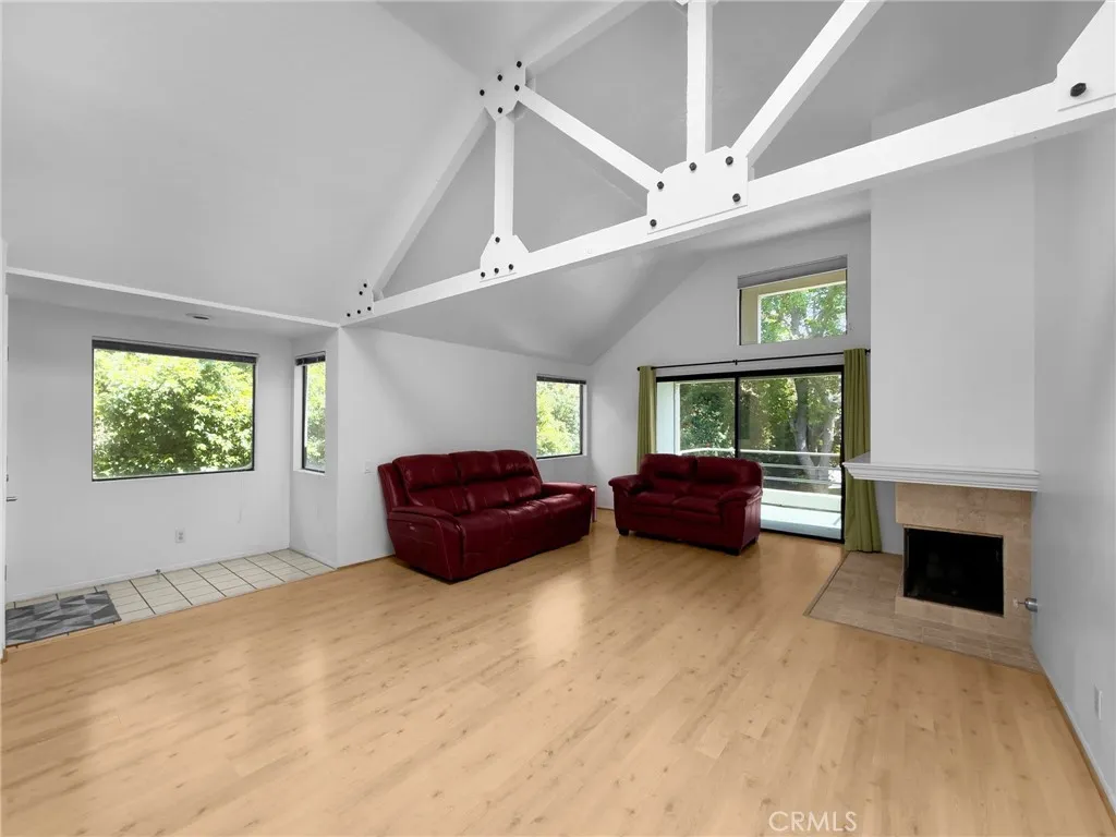 Additional image 3 of 5744 E Creekside Ave Unit 9, Orange, CA 92869