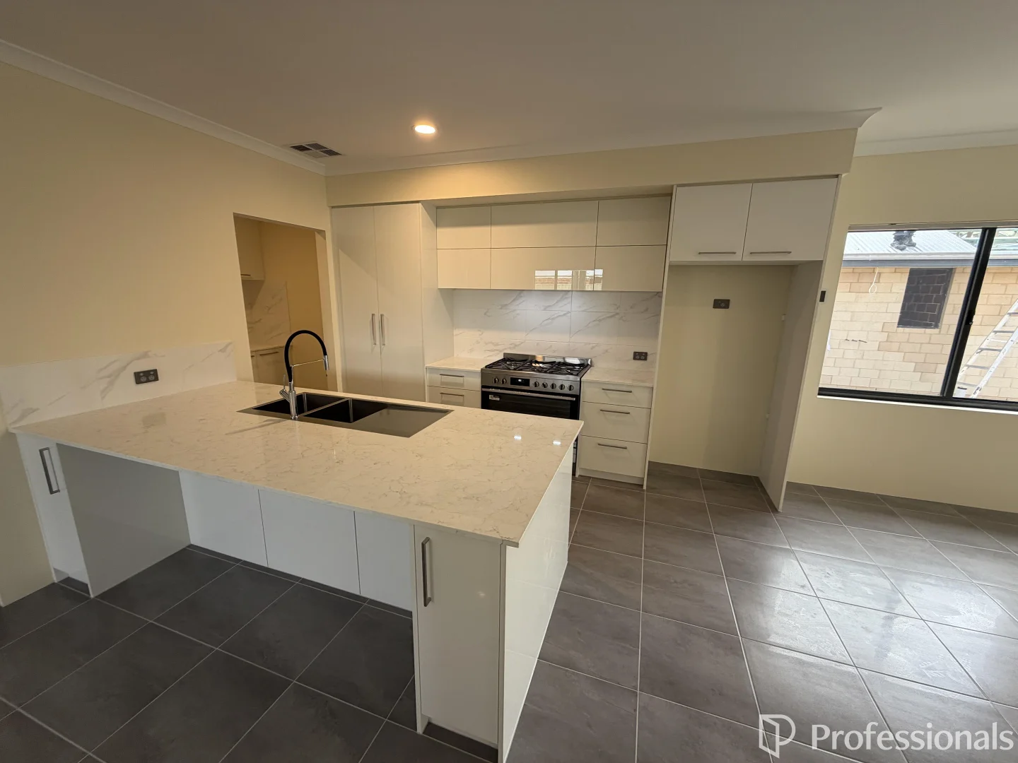 Additional image 2 of 34 Lilylock Crescent, Henley Brook WA 6055