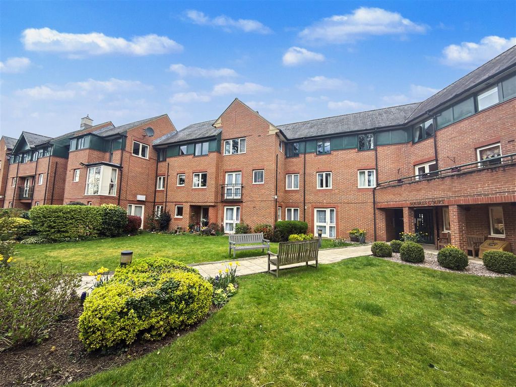 Additional image 8 of 1 bed flat for saleSquires Court, Cockerton, Darlington DL3