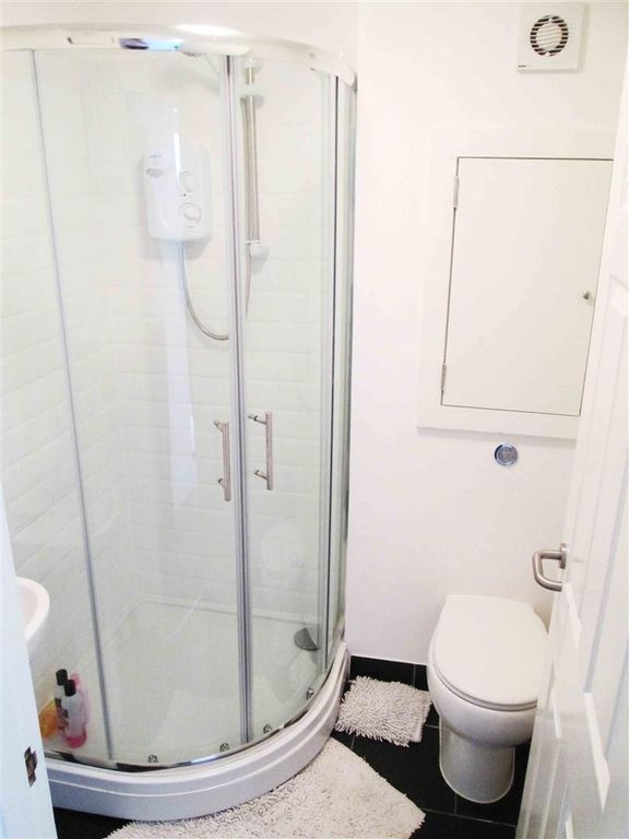 Additional image 5 of 1 bed flat for saleAshley Court, Hall Street, Manchester M27