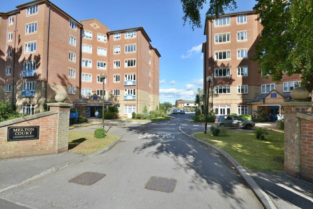 37 Lindsay Road, Poole, BH13