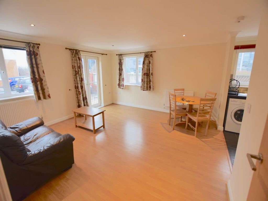 Additional image 3 of 1 bed flat for saleTy Rhos, Clos Gwilym, Llanbadarn Fawr SY23