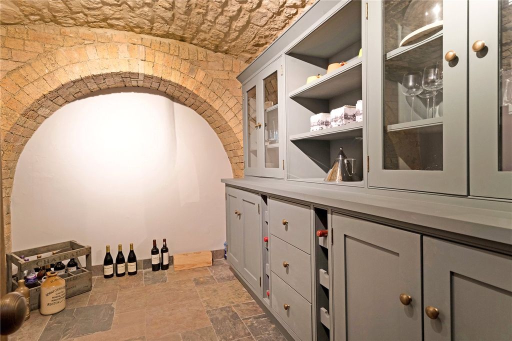 Additional image 16 of 5 bed terraced house for saleSt. Peters Street, Stamford, Lincolnshire PE9