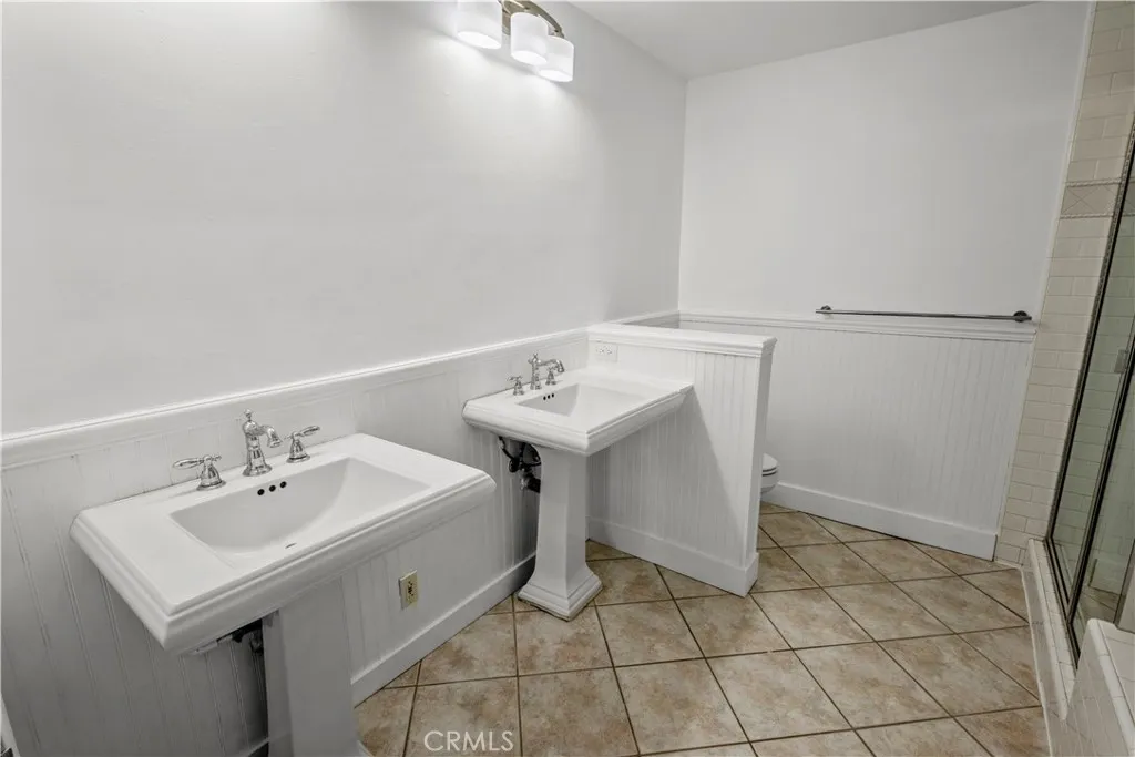 Additional image 90 of 2872 Coast Circle Unit 104, Huntington Beach, CA 92649