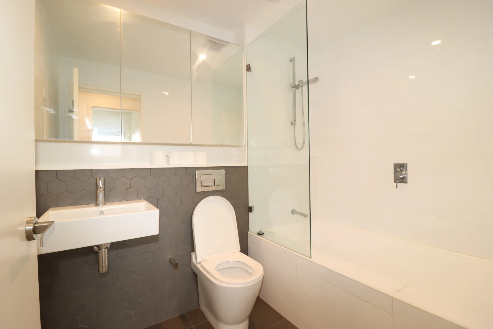 Additional image 10 of 607/41 Hill Road, Wentworth Point NSW 2127