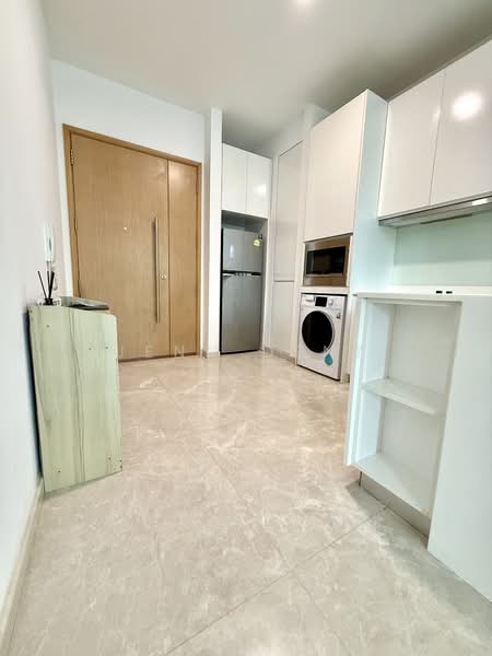 103 Hillview Rise photo 2