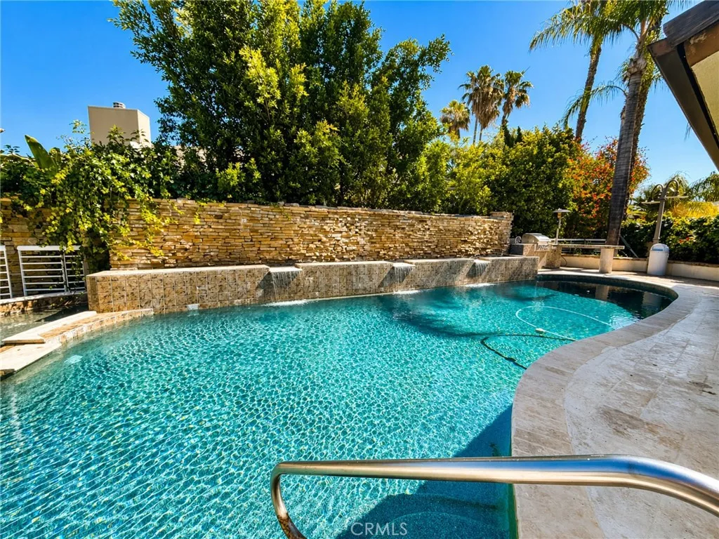 Additional image 111 of 4615 White Oak, Encino, CA 91316