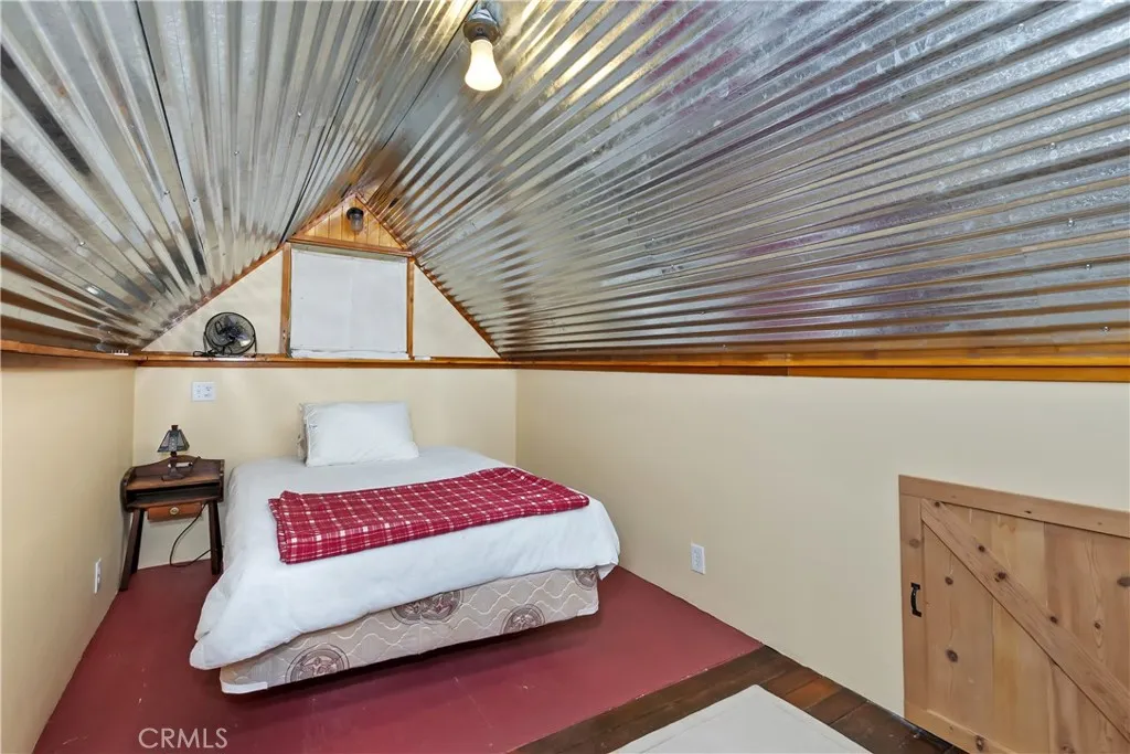Additional image 89 of 425 Blue Jay Canyon Rd, Lake Arrowhead, CA 92317