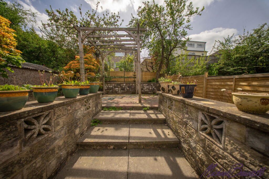 Additional image 19 of Gregory Crescent, Bradford, BD7 4PG