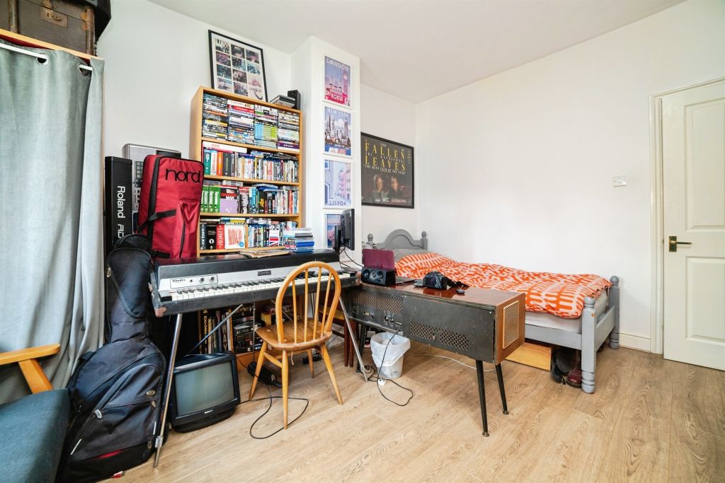 Additional image 10 of 2 bed end terrace house for saleBayley Hall Mews, Hertford SG14