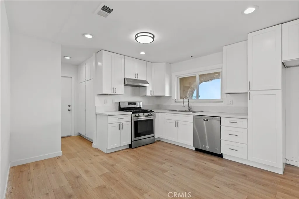 Additional image 25 of 9473 Juniper St, Apple Valley, CA 92308