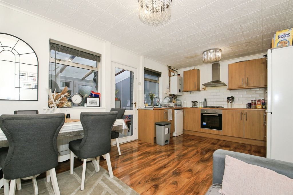 Additional image 5 of 2 bed terraced house for saleWillesden Avenue, Peterborough PE4