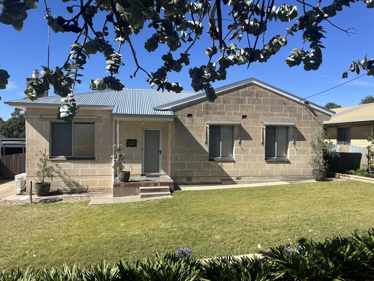 65 Memorial Drive, Naracoorte SA 5271