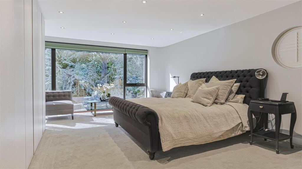 Additional image 7 of Penthouse, The Avenue Branksome Park