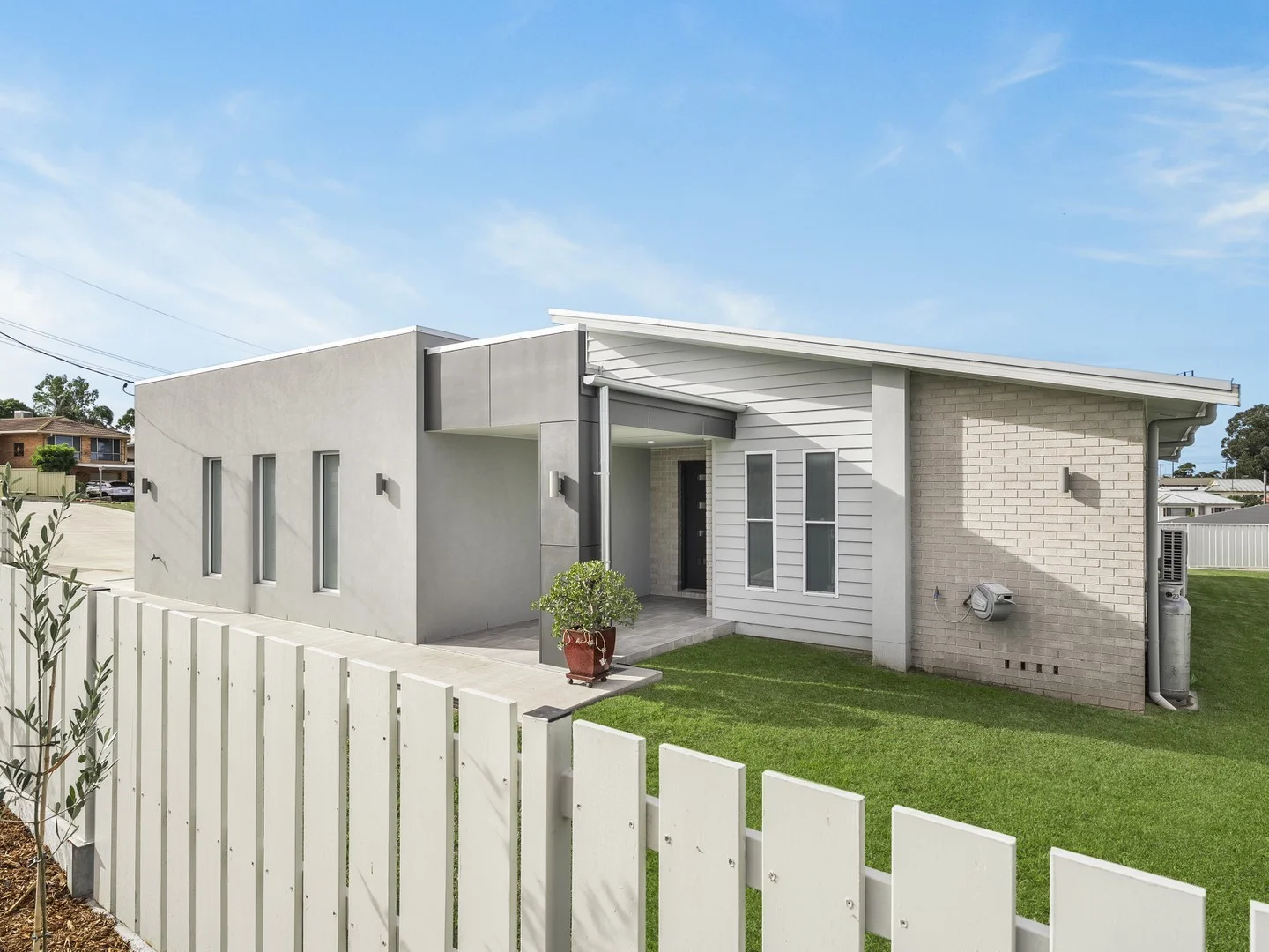 Additional image 2 of 1 Swan Street, Inverell NSW 2360