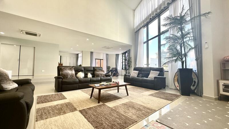 6 Orange Grove Road photo 3