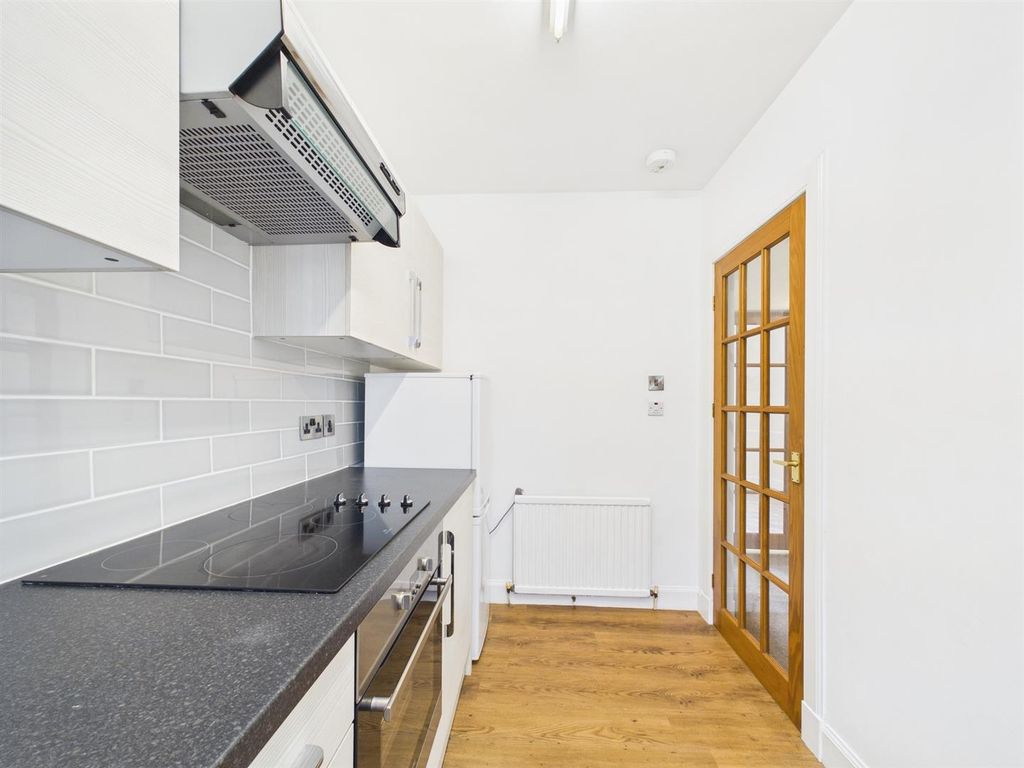 Additional image 2 of 2 bed maisonette for saleEmmaline, Main Street. Bridge Of Earn, Perth PH2