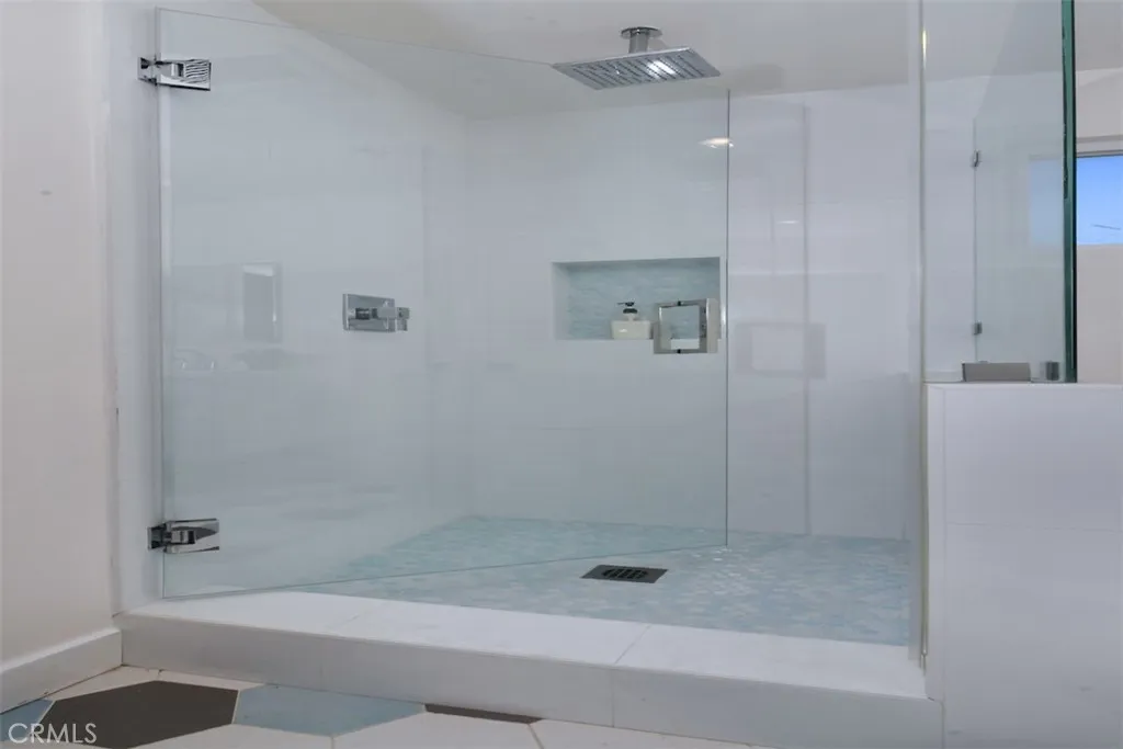 Additional image 124 of 15576 Hesby St, Encino, CA 91436