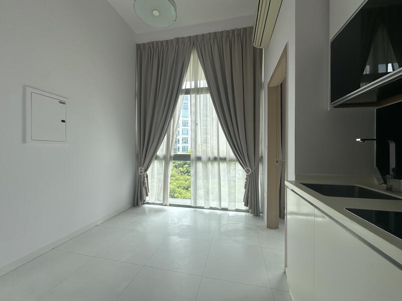 151 Holland Road photo 2