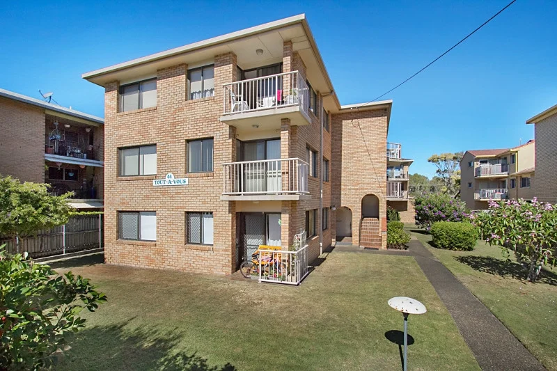 2/44 Coolangatta Rd, Coolangatta QLD 4225