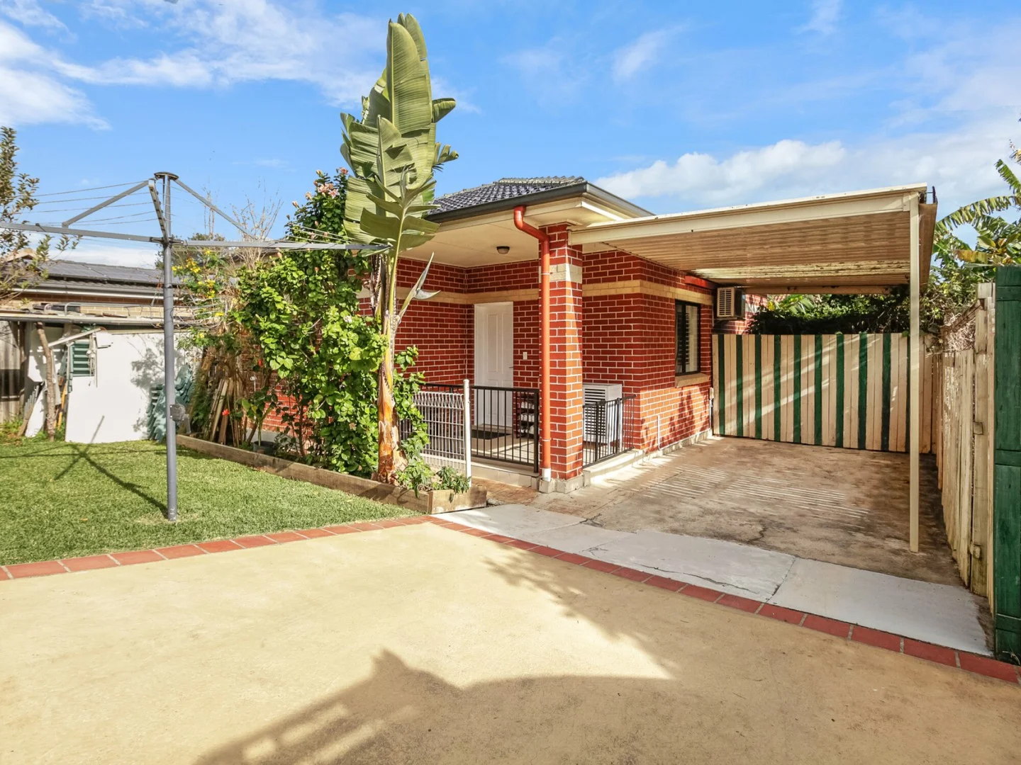 62a Hawkesbury Road, Westmead NSW 2145